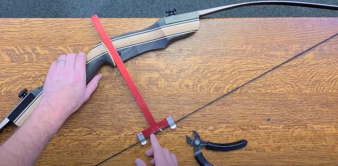 How to Use a Bow Square : Mastering Archery